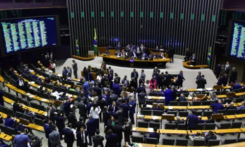 
                                        
                                            'Bancada lulista': veja como deputados e senadores da Paraíba votaram nos primeiros meses de 2023
                                        
                                        
