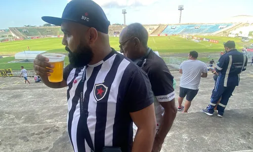 
                                        
                                            Botafogo-PB x Brusque: ao menos tinha cerveja gelada
                                        
                                        