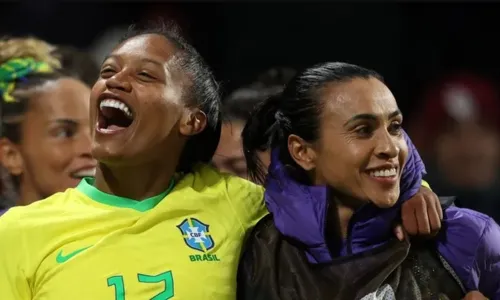 
                                        
                                            Podcast Entre Linhas 25: comentaristas analisam vitória do Brasil na estreia da Copa do Mundo Feminina
                                        
                                        