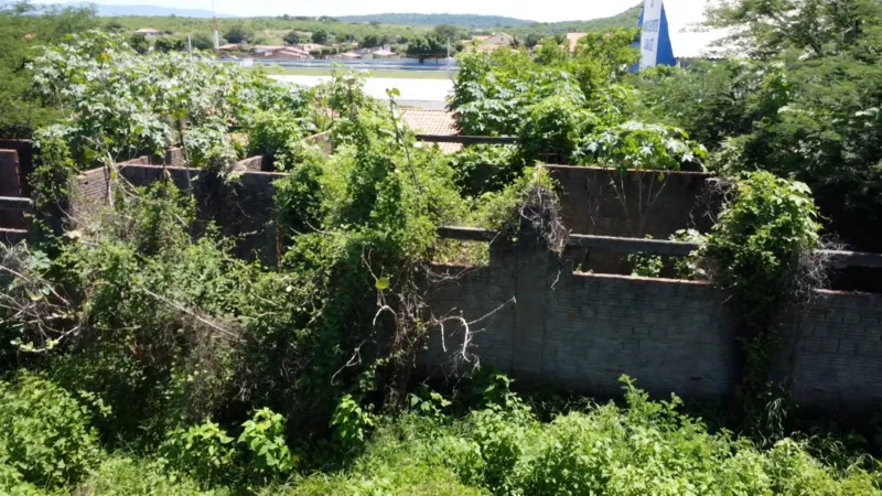 Obras Inacabadas: Paraíba tem mais de 60 escolas e creches paradas e governo federal promete retomada