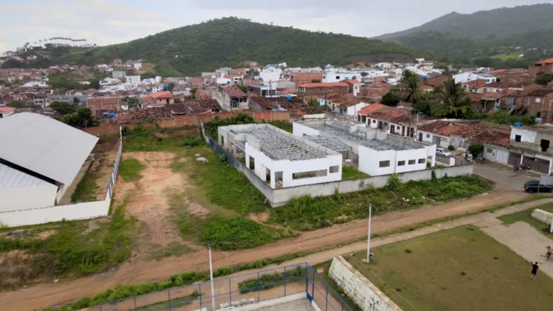 Obras Inacabadas: Paraíba tem mais de 60 escolas e creches paradas e governo federal promete retomada