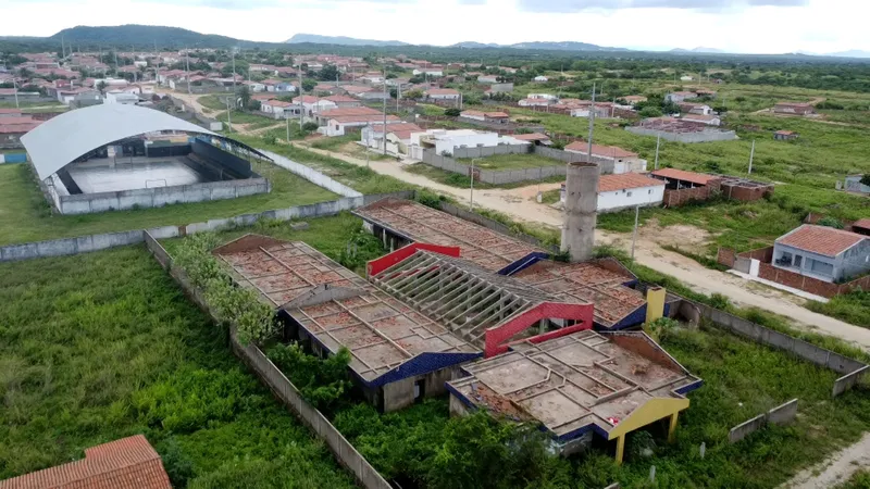 Obras Inacabadas: Paraíba tem mais de 60 escolas e creches paradas e governo federal promete retomada