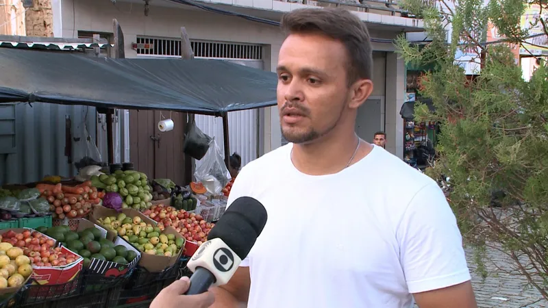 Obras inacabadas deixam agricultores sem água e marchantes sem matadouro na Paraíba