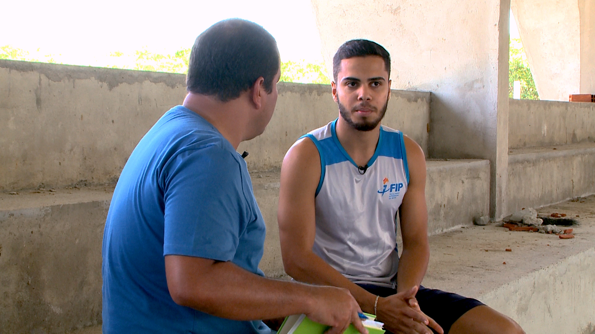 Obras Inacabadas: no Sertão, população espera pela conclusão de unidades de saúde e complexos esportivos