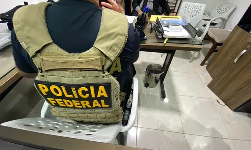 
                                        
                                            Polícia Federal cumpre mandados contra esquema de seguros com atuação na Paraíba
                                        
                                        