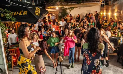 
                                        
                                            Roda de Samba A Voz Delas II em Campina Grande
                                        
                                        