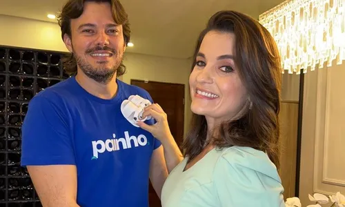 
                                        
                                            Jornalista Larissa Pereira anuncia que vai ser mãe de uma menina
                                        
                                        