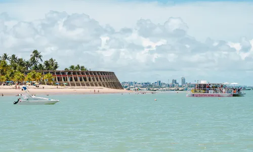 
                                        
                                            Praia de Tambaú: uma das mais conhecidas de João Pessoa
                                        
                                        