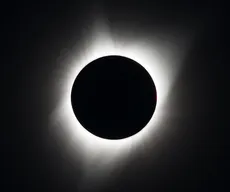 Veja como observar o eclipse solar anular de forma segura