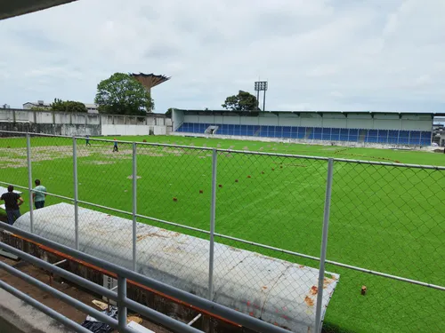 
				
					Estádio da Graça: confira imagens da nova grama sintética
				
				