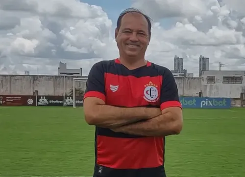 
				
					Eleições 2023 no Campinense: após complemento, Lênin Correia é eleito presidente do clube
				
				