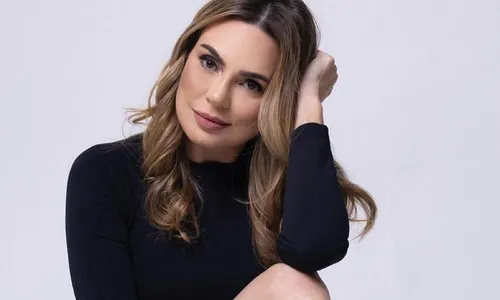 
                                        
                                            Rachel Sheherazade na Fazenda: jornalista é confirmada no reality show
                                        
                                        