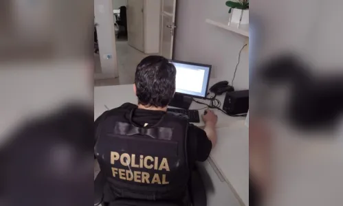 
				
					Operação da Polícia Federal mira fraudes em exames de prefeitura da Paraíba
				
				