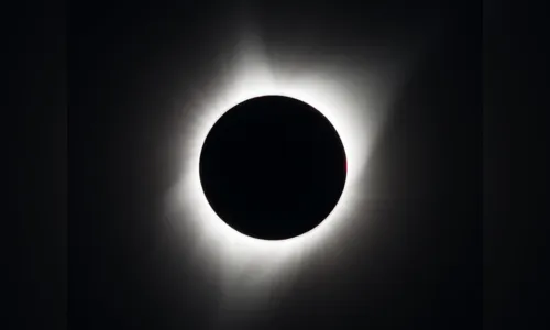 
				
					Eclipse solar anular: veja 11 curiosidades sobre o sol
				
				