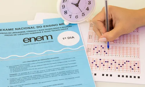 
                                        
                                            Modelos de redação do Enem nota mil: exemplos e dicas
                                        
                                        