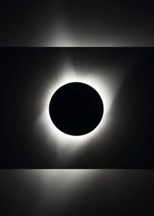 
                                        
                                            Veja como observar o eclipse solar anular de forma segura
                                        
                                        