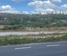 Capinagem 'descobre' obra de R$ 15 milhões paralisada no campus da UEPB