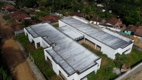 
				
					Obras inacabadas: crianças ficam sem creche em Baía da Traição, Rio Tinto, Bayeux e Conde
				
				