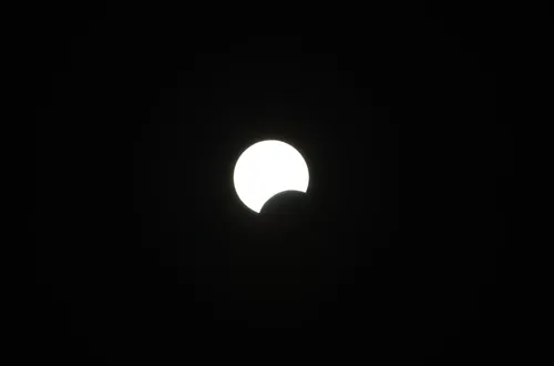 
				
					Eclipse solar anular na Paraíba: veja imagens
				
				