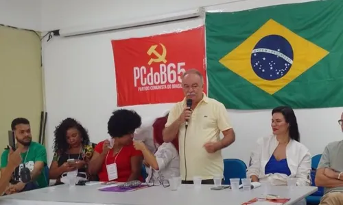 
				
					PC do B mantém pré-candidatura de Inácio Falcão em Campina Grande
				
				