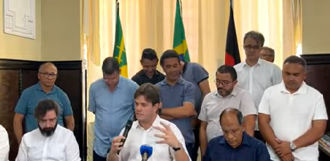 
                                        
                                            Em coletiva, Bruno defende necessidade de exonerações em Campina Grande; confira pontos
                                        
                                        