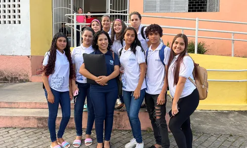 
                                        
                                            Professora é premiada com projeto inspirado em Augusto dos Anjos
                                        
                                        