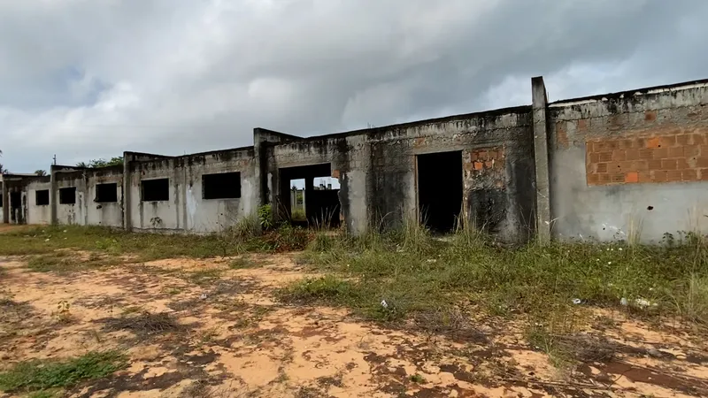 Obras inacabadas: crianças ficam sem creche em Baía da Traição, Rio Tinto, Bayeux e Conde