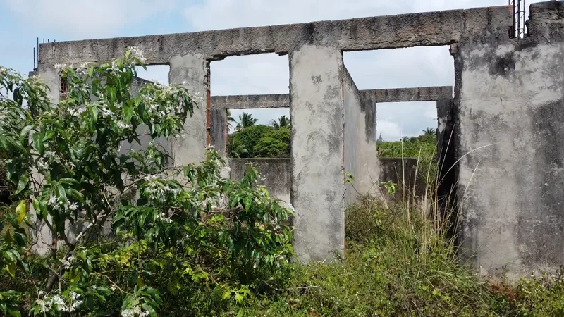 Obras inacabadas: crianças ficam sem creche em Baía da Traição, Rio Tinto, Bayeux e Conde