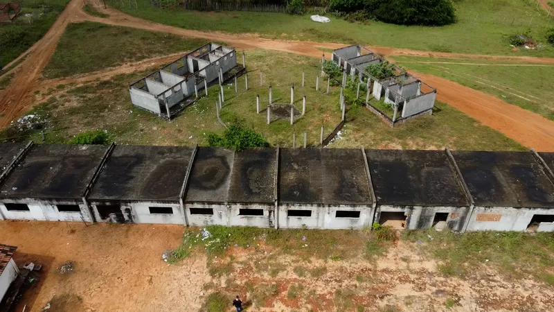 Obras inacabadas: crianças ficam sem creche em Baía da Traição, Rio Tinto, Bayeux e Conde