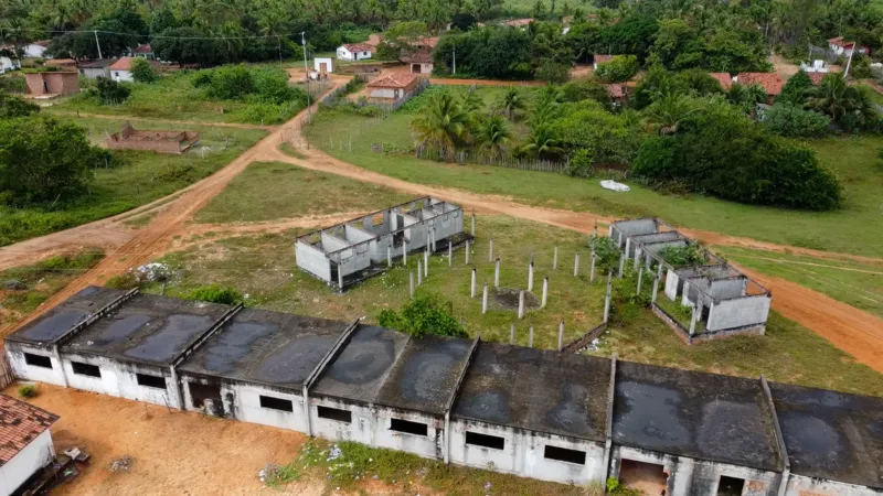 Obras inacabadas: crianças ficam sem creche em Baía da Traição, Rio Tinto, Bayeux e Conde