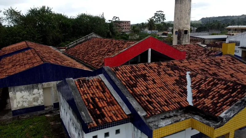 Obras inacabadas: crianças ficam sem creche em Baía da Traição, Rio Tinto, Bayeux e Conde