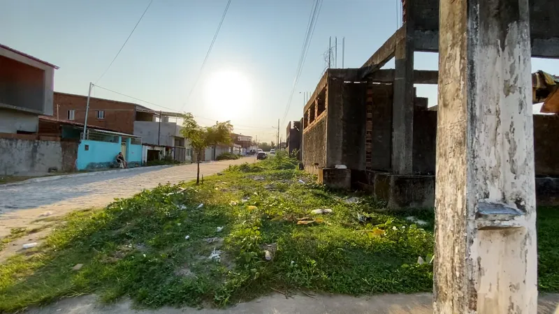 Obras inacabadas: crianças ficam sem creche em Baía da Traição, Rio Tinto, Bayeux e Conde