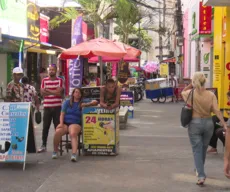 Comerciante da tradicional Rua do Sapateiro relembra história do local, em João Pessoa