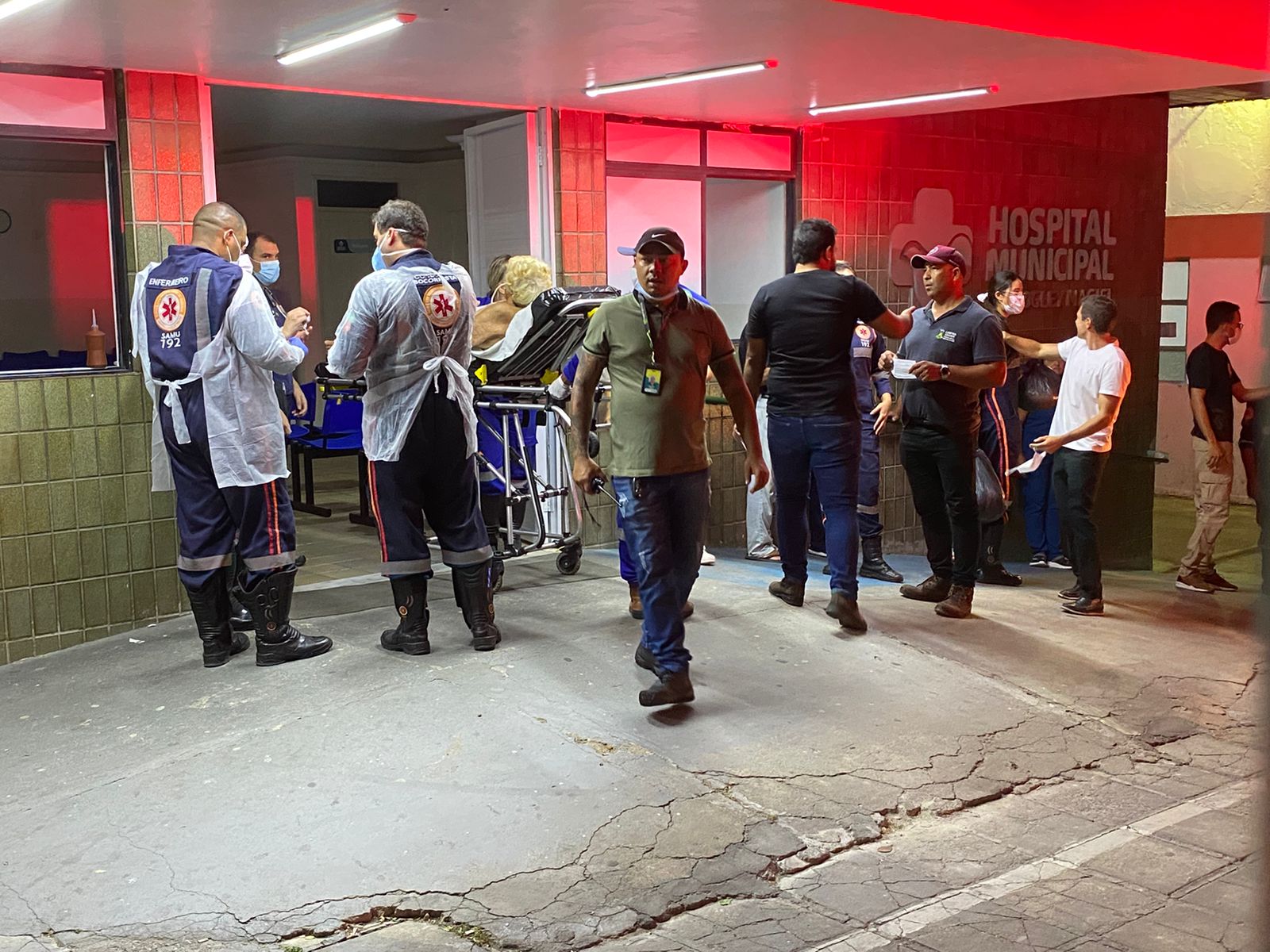 Pacientes do Hospital Edgley Maciel, de Campina Grande, são transferidos após pane elétrica