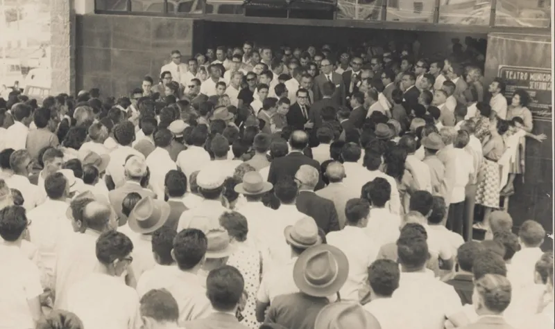 Teatro Municipal Severino Cabral completa 60 anos; confira galeria de fotos