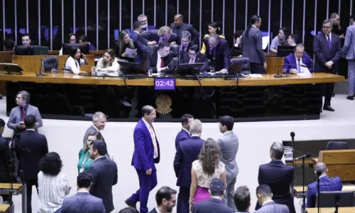 
                                        
                                            OPINIÃO: fundo eleitoral de R$ 4,9 bilhões é, mais um vez, um tapa na cara do brasileiro
                                        
                                        