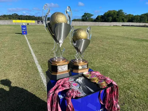 
				
					Tudo sobre o Brasileirão Feminino de futebol
				
				