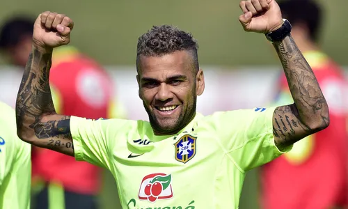 
                                        
                                            Sentença de Daniel Alves: entenda condenação por agressão sexual
                                        
                                        