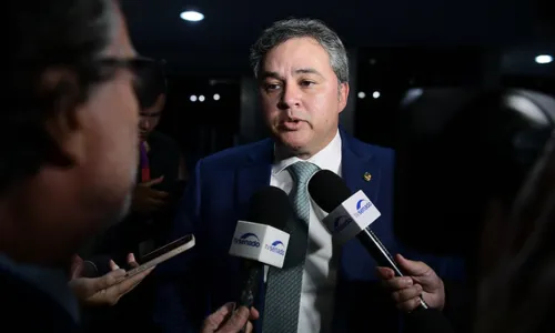 
                                        
                                            Efraim Filho e outros líderes no Senado cobram a Pacheco devolução de MP da Reoneração
                                        
                                        