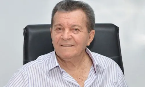 
                                        
                                            Áudio vazado: ex-prefeito de Santa Rita chama Nilvan de "neguinho vagabundo" e vai ser processado
                                        
                                        