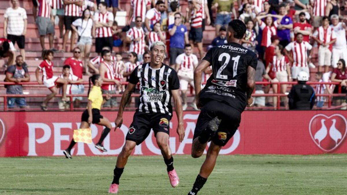 Náutico x Botafogo-PB: Belo vence por 1 a 0 e estreia com pé direito no ...