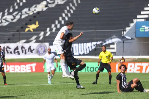 
				
					ABC x Botafogo-PB: complemento da partida é morno e termina empatado em 0 a 0 no Frasqueirão
				
				