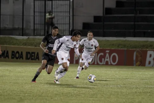 
				
					ABC x Botafogo-PB: complemento da partida é morno e termina empatado em 0 a 0 no Frasqueirão
				
				