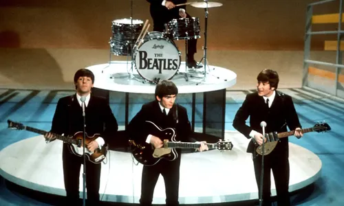 
                                        
                                            Os Beatles conquistaram a América há 60 anos e, daí, o mundo
                                        
                                        