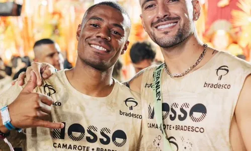 
                                        
                                            Carnaval 2024 e futebol: jogadores curtem desfiles no Rio de Janeiro
                                        
                                        