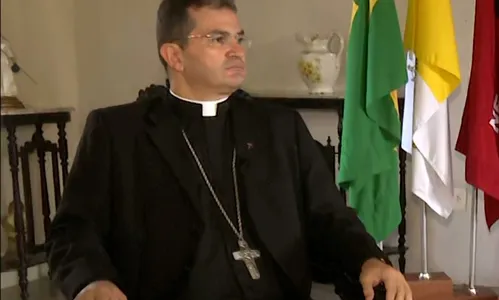 
                                        
                                            Novo bispo auxiliar da PB comenta caso do Padre Zé e diz que é hora de "olhar pra frente"
                                        
                                        