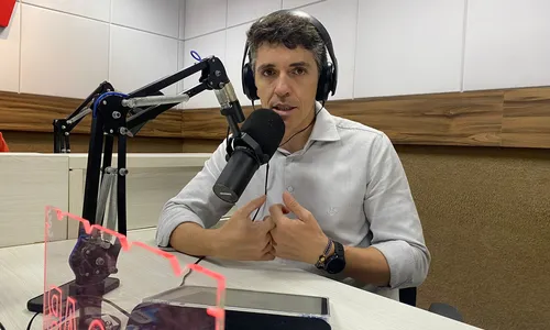 
                                        
                                            Vídeo: na CBN, Tovar diz que Bruno "perdeu a conexão com o povo" de Campina
                                        
                                        