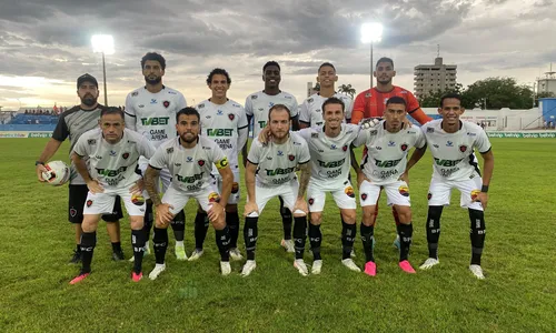 
                                        
                                            Pombal x Botafogo-PB: Belo sai na frente, sofre o empate, mas vence e garante a liderança
                                        
                                        