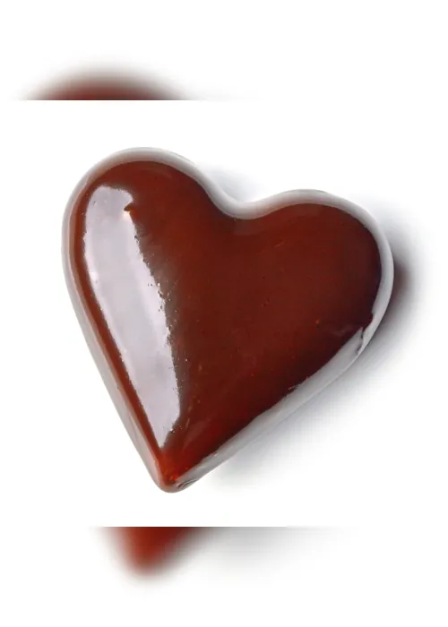 
                                        
                                            O Doce Coração: Os Benefícios e Riscos do Chocolate
                                        
                                        