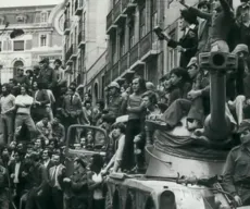 Censura vetou música de Chico Buarque sobre a Revolução dos Cravos, que faz 50 anos